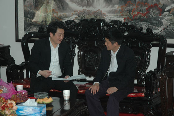 樟樹市領(lǐng)導(dǎo)到仁和集團走訪慰問
